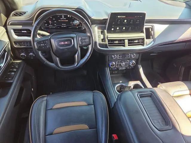 2022 GMC Yukon XL 4WD AT4