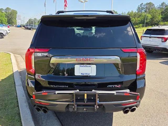 2022 GMC Yukon XL 4WD AT4