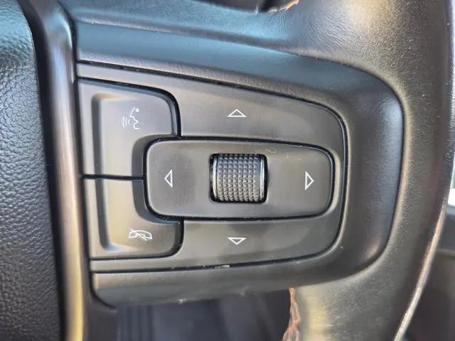 2022 GMC Yukon XL 4WD AT4