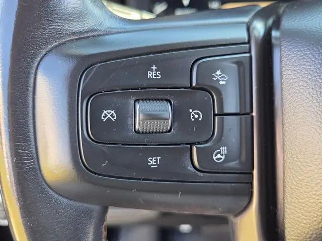 2022 GMC Yukon XL 4WD AT4