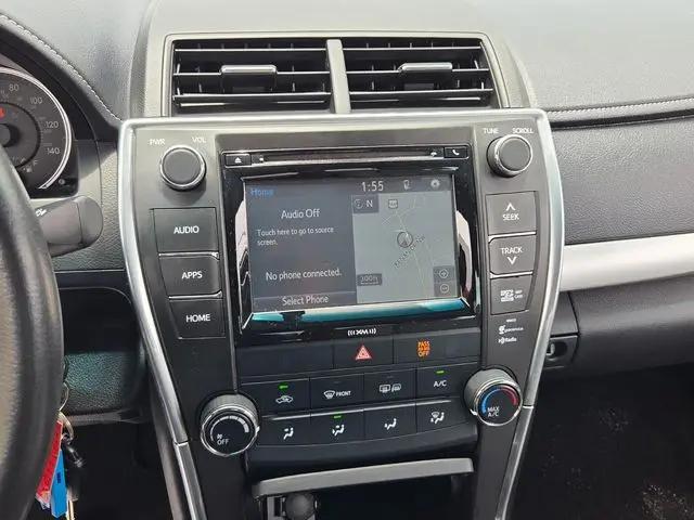 2017 Toyota Camry SE