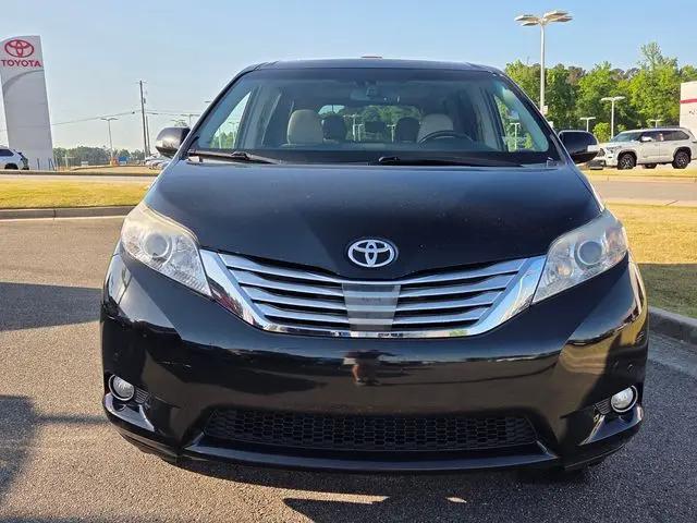 2014 Toyota Sienna Limited V6 7 Passenger