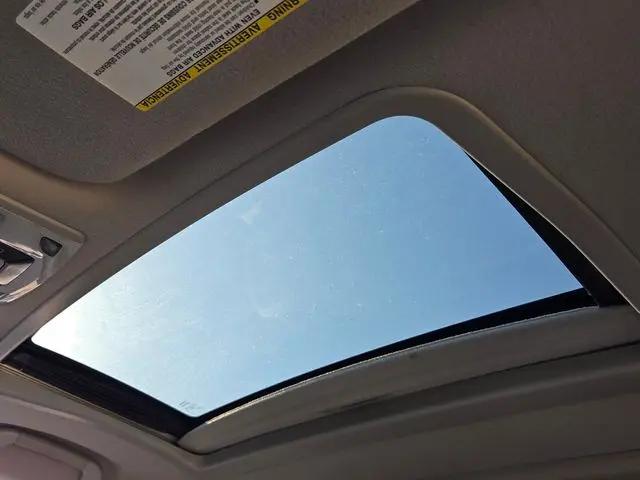 2014 Toyota Sienna Limited V6 7 Passenger