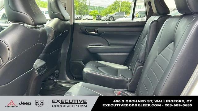 2022 Toyota Highlander XLE