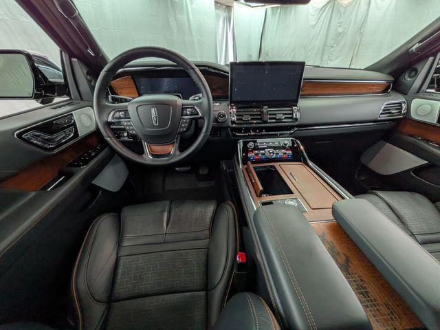 2024 Lincoln Navigator Black Label