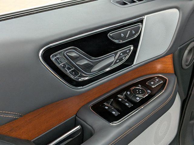 2024 Lincoln Navigator Black Label