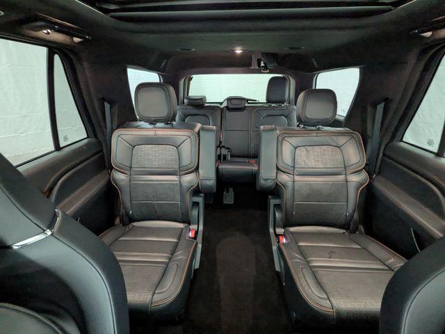 2024 Lincoln Navigator Black Label