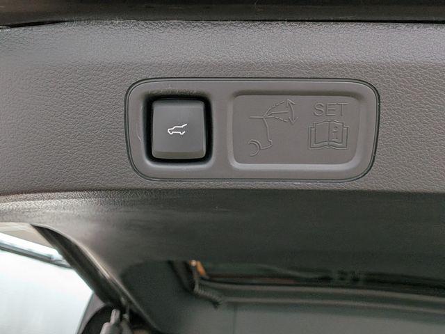 2024 Lincoln Navigator Black Label