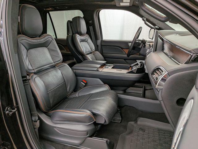 2024 Lincoln Navigator Black Label