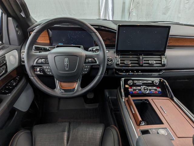 2024 Lincoln Navigator Black Label