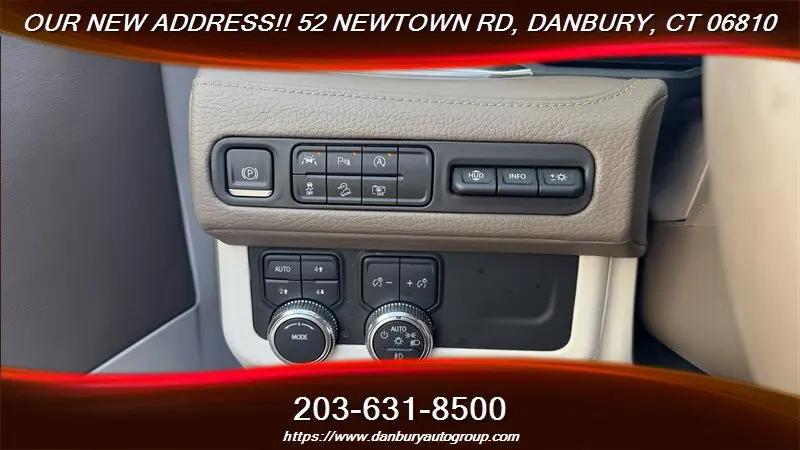 2023 GMC Yukon XL 4WD Denali