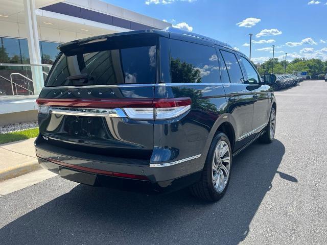 2022 Lincoln Navigator Standard