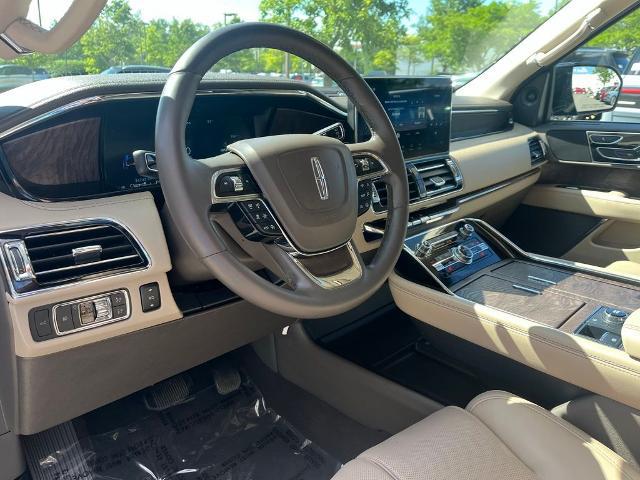 2022 Lincoln Navigator Standard