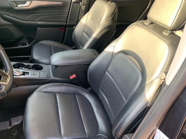 2021 Ford Escape Titanium Hybrid