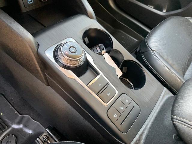 2021 Ford Escape Titanium Hybrid