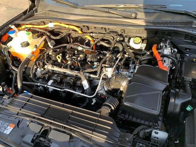 2021 Ford Escape Titanium Hybrid