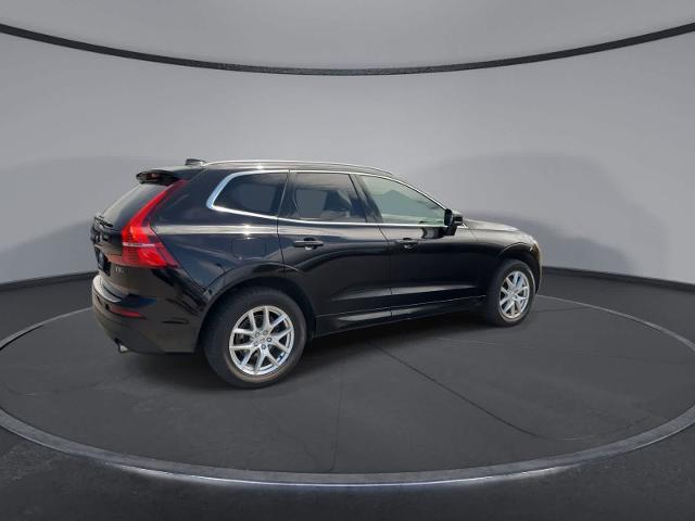 2021 Volvo XC60 T5 Momentum