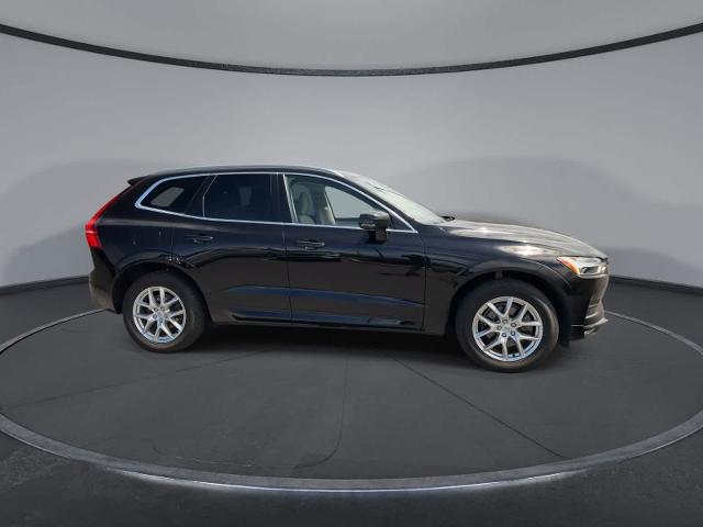 2021 Volvo XC60 T5 Momentum