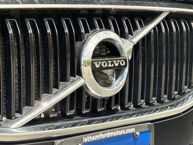 2021 Volvo XC60 T5 Momentum