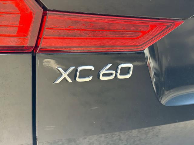 2021 Volvo XC60 T5 Momentum