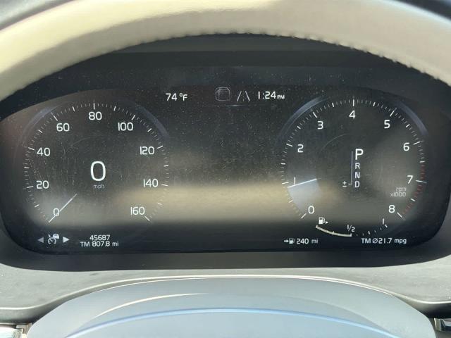 2021 Volvo XC60 T5 Momentum