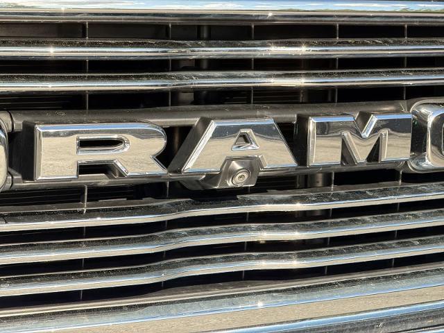 2019 Ram 1500 Laramie Crew Cab 4x4 5'7" Box