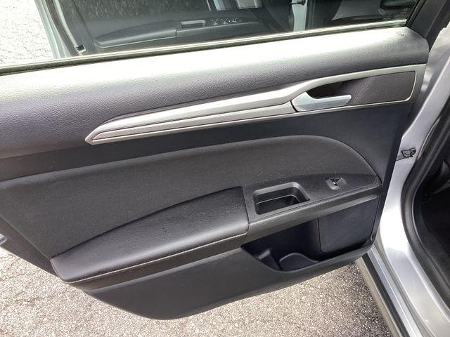 2020 Ford Fusion Hybrid SE