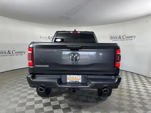 2019 Ram 1500 Laramie Crew Cab 4x2 5'7" Box