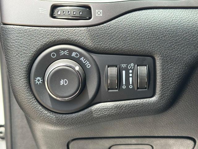 2022 Jeep Cherokee Latitude Lux 4x4