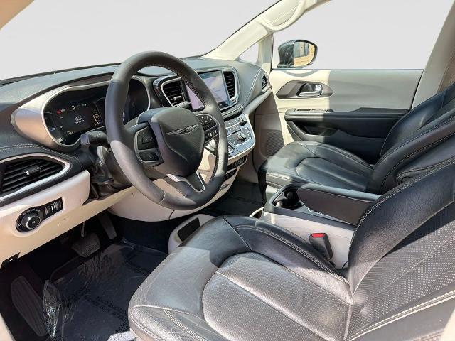 2022 Chrysler Pacifica Hybrid Touring L