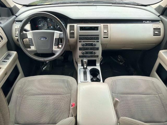 2010 Ford Flex SE