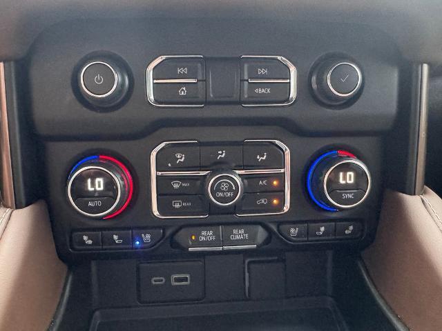 2024 Chevrolet Tahoe 4WD High Country