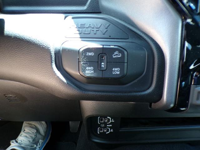 2025 Ram 2500 Big Horn Crew Cab 4x4 6'4" Box