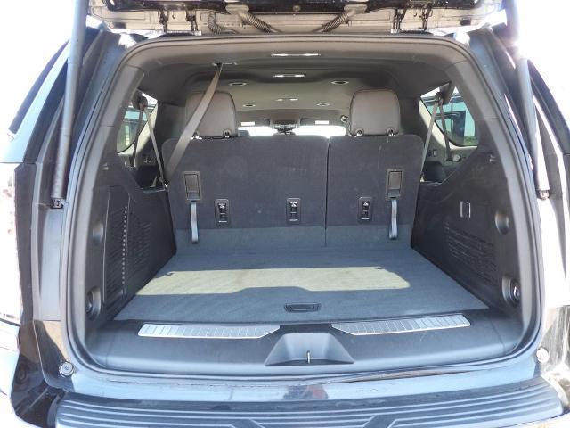 2025 Chevrolet Suburban 4WD Z71