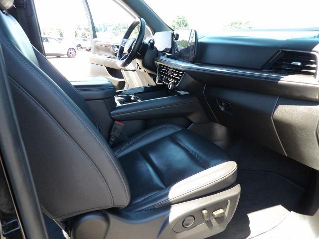 2025 Chevrolet Suburban 4WD Z71