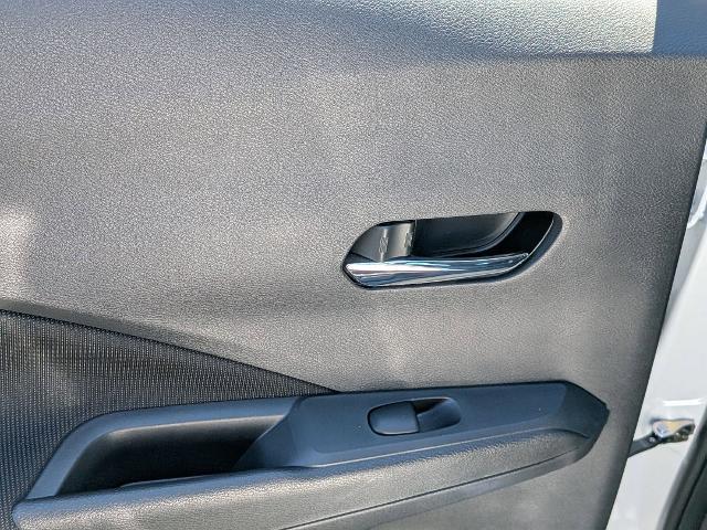 2023 Nissan Kicks SV Xtronic CVT