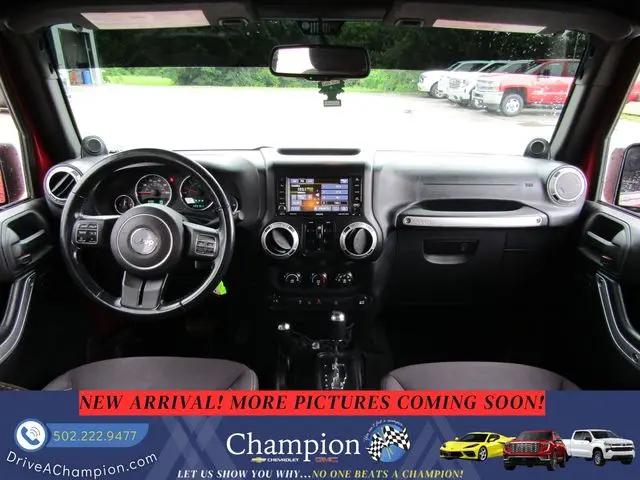 2013 Jeep Wrangler Unlimited Sahara