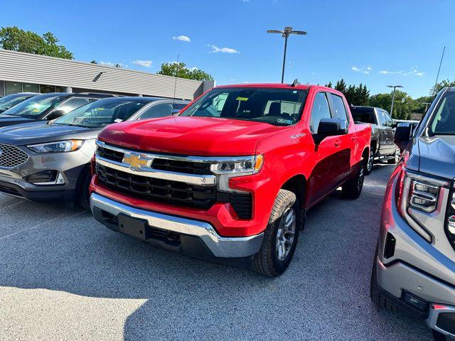 2023 Chevrolet Silverado 1500 4WD Crew Cab Short Bed LT with 2FL