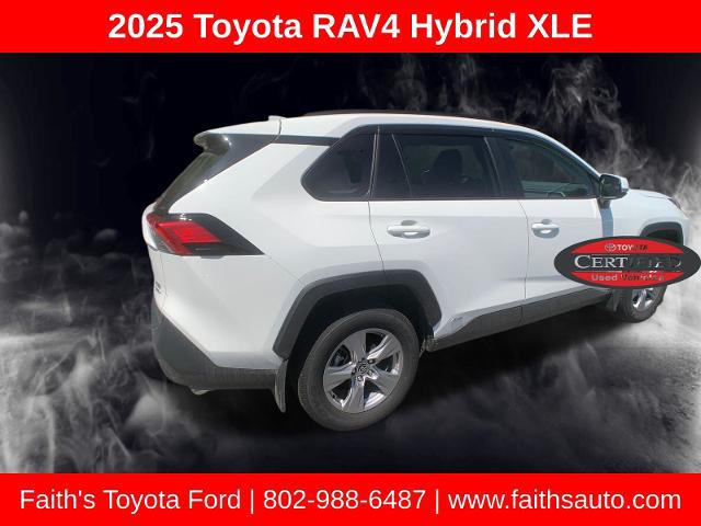 2025 Toyota RAV4 Hybrid XLE