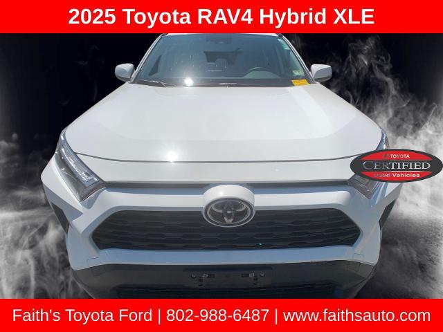 2025 Toyota RAV4 Hybrid XLE
