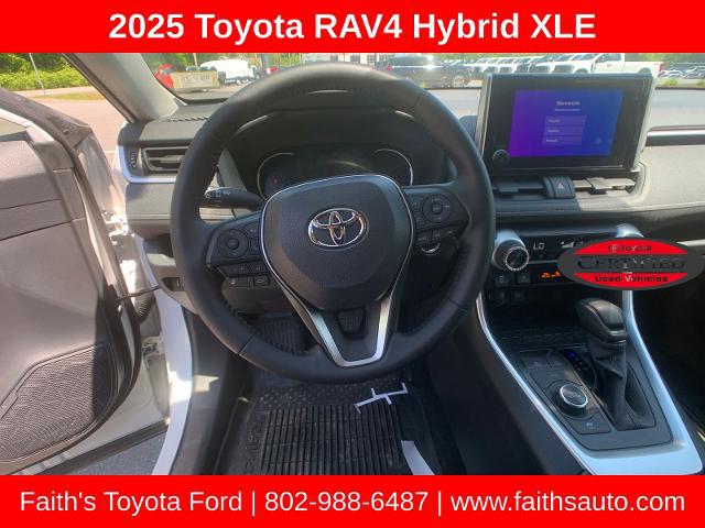 2025 Toyota RAV4 Hybrid XLE