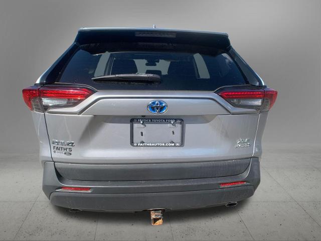 2020 Toyota RAV4 Hybrid XLE