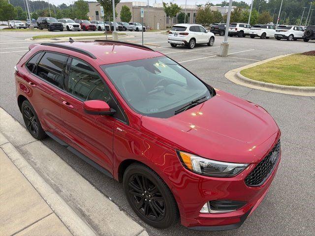 2022 Ford Edge ST-Line