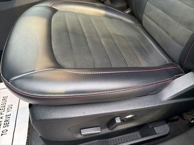 2022 Ford Edge ST-Line