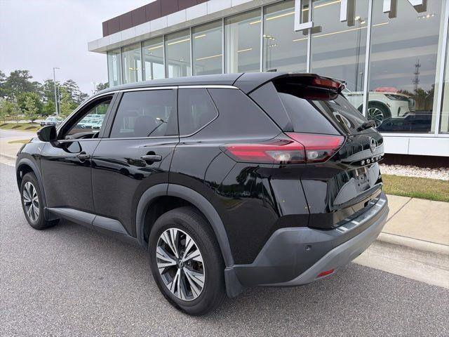 2022 Nissan Rogue SV FWD
