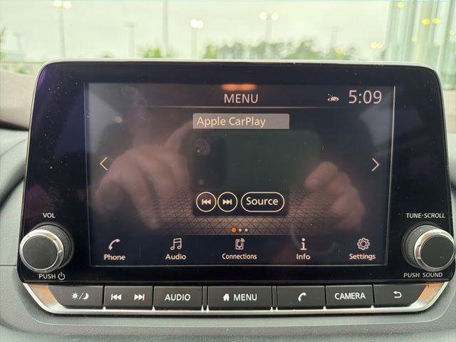 2022 Nissan Rogue SV FWD