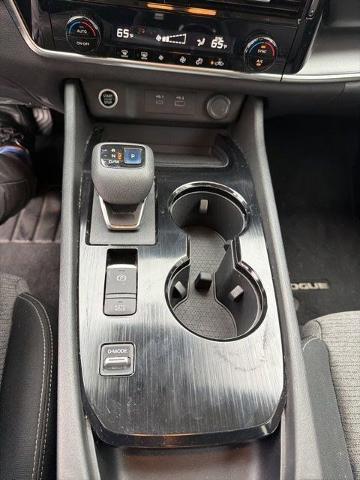 2022 Nissan Rogue SV FWD