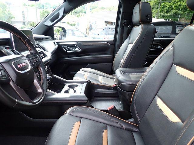2024 GMC Yukon XL 4WD AT4