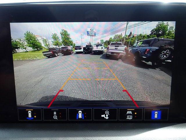 2024 GMC Yukon XL 4WD AT4