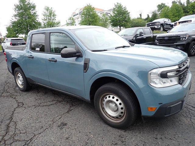 2022 Ford Maverick XL
